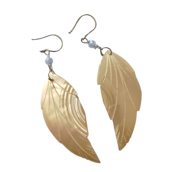 Mother of Pearl Leaf Dangle Earrings Beachy Coastal Silver Tone Pierced Bohemian - Picture 8 of 15